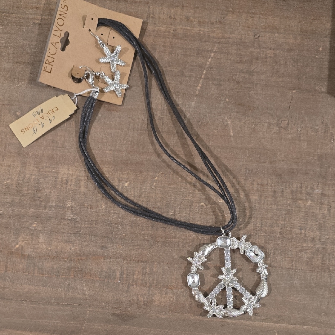 Erica Lyons Silver Star Peace Necklace Set
